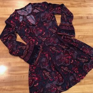American Eagle Dress Boho Bell Sleeve XXS